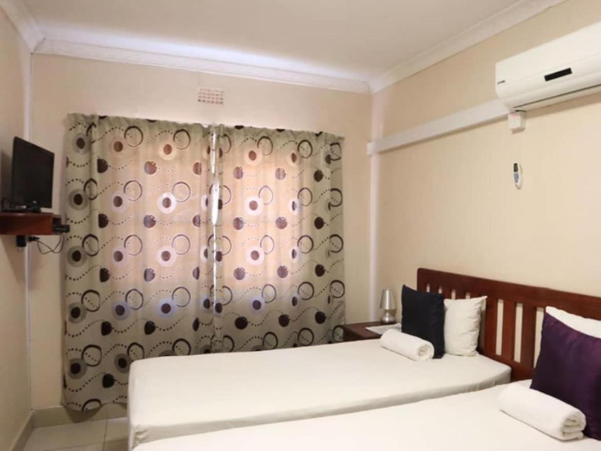 Amariah Guest House Kasane Zimmer foto